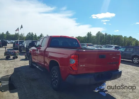 2017 Toyota Tundra Sr 4.6L V8 z USA, uszkodzony, nr VIN 5TFUM5F15HX070194